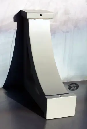 Front Right - White - L-Angle timber bracket boxed and gusseted