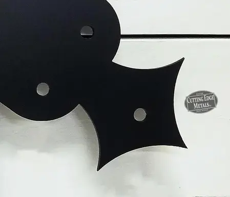 Close-up black - Bia Finial Connecting Truss Bracket - Roof Peak Bracket