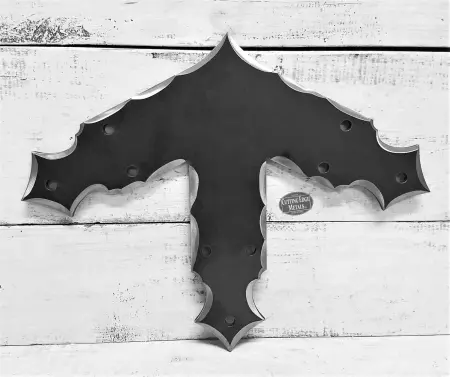 Front - custom -Decorative Peak Beam Bracket - Diamond Finial