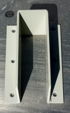 White top - Angled Joist Hangers – Full Flange