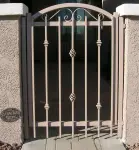 Knuckles and baskets ornamental gate